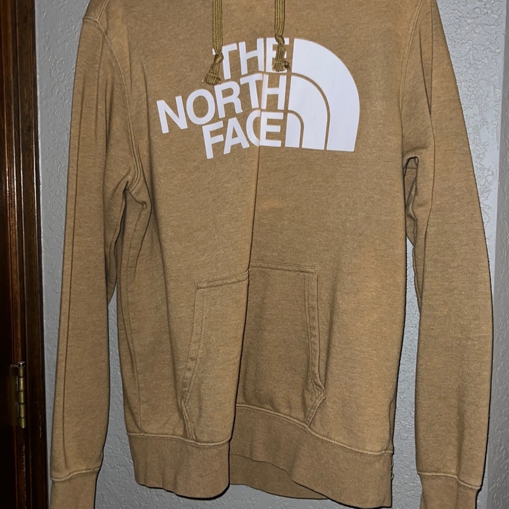 Men’s north face hoodie in brown